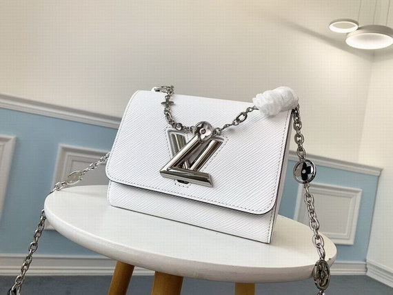 Louis Vuitton Bag 2020 ID:202007a106